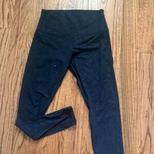 Black Floral Embossed lululemon Align leggings NWOT 28”